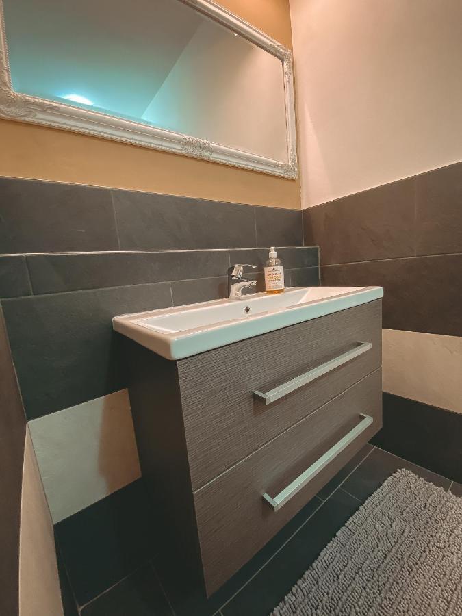 Apartment L'Envers Aosta Kültér fotó